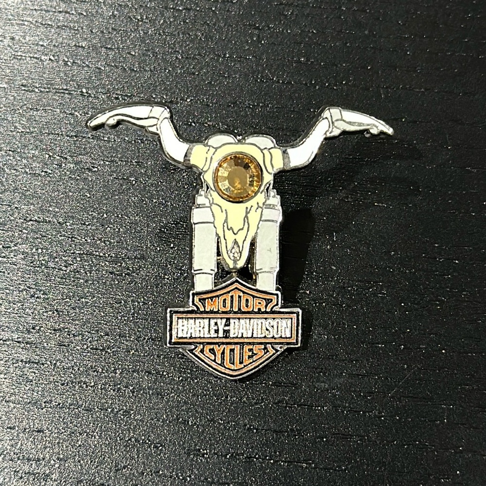 Harley-Davidson Steer Skull Pin